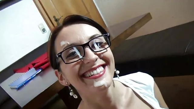 En iyi porno hiçbir kayıt Şişman fahişe Bella Bendz bedavporno indir onu kedi derin dövülerek alır