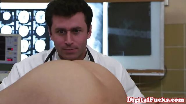En iyi porno hiçbir kayıt Merdivenlerde mobil cep porna Hardcore seks